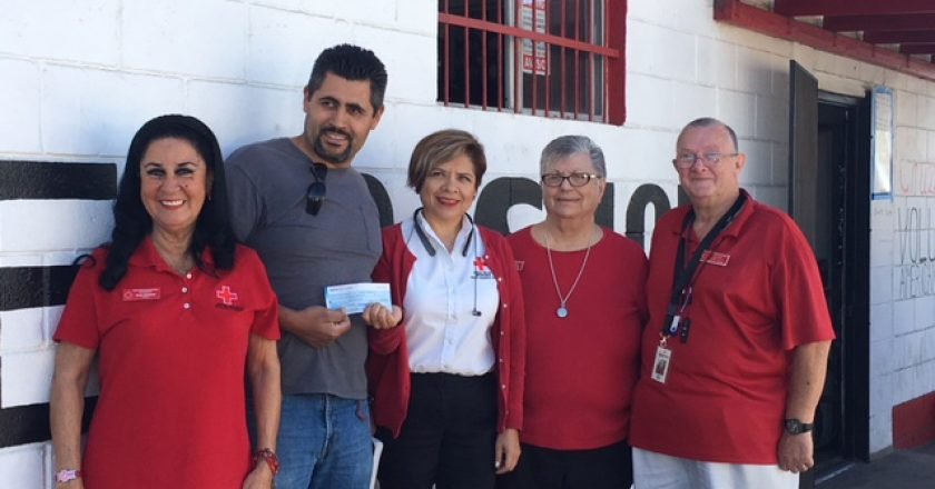Mary Moreno, CR Rosarito President; Contractor, Luis Boroquez; Maricella Maciel, Hospital Representative; and Board members Terry D’Angona and Jerry Allen.