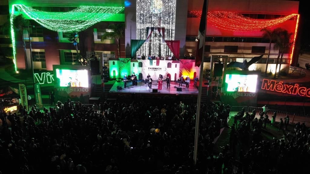 Claudia Agatón Makes History at the Grito